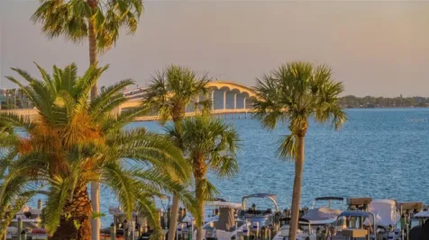 988 Blvd Of The Arts Sarasota FL 34236