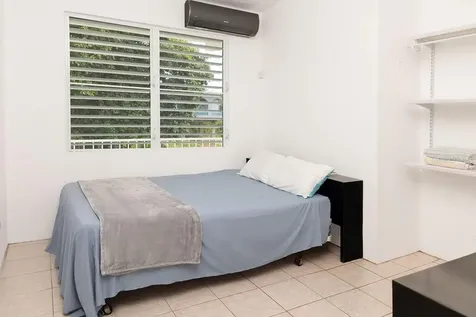 595 Comm. Villa Borinquen Vieques PR 00765
