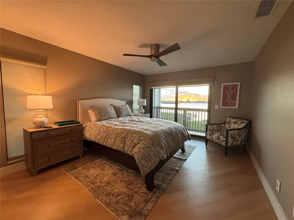 1323 Landings Drive Sarasota FL 34231