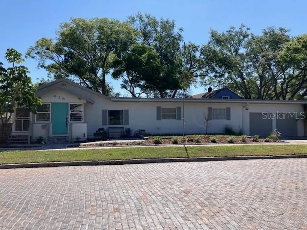 415 21st Street N St Petersburg FL 33713