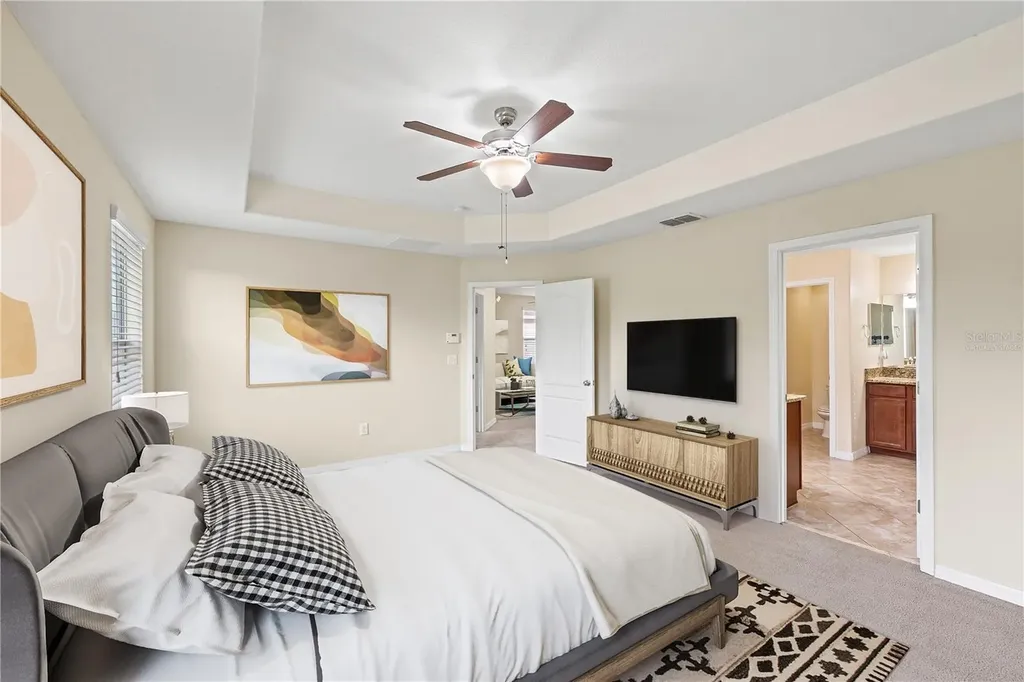 1964 Hawks View Drive Ruskin FL 33570