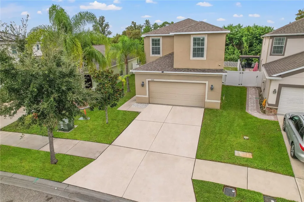 1964 Hawks View Drive Ruskin FL 33570