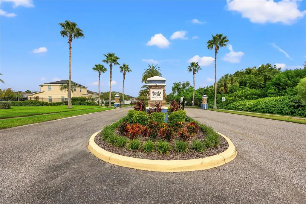 1964 Hawks View Drive Ruskin FL 33570