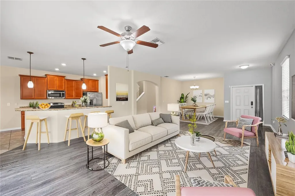1964 Hawks View Drive Ruskin FL 33570