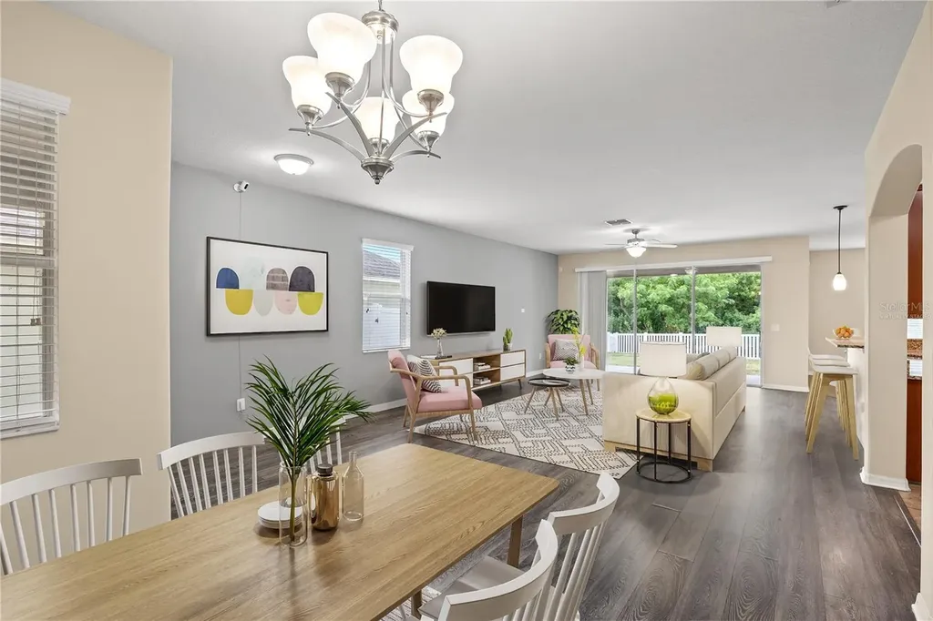 1964 Hawks View Drive Ruskin FL 33570