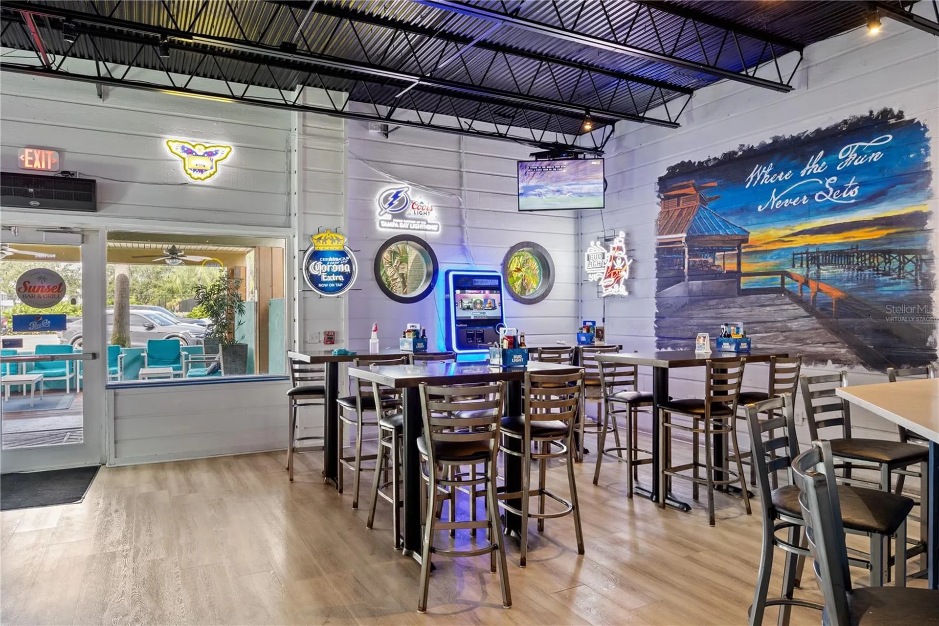 1964 Hawks View Drive Ruskin FL 33570