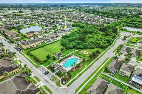 1964 Hawks View Drive Ruskin FL 33570