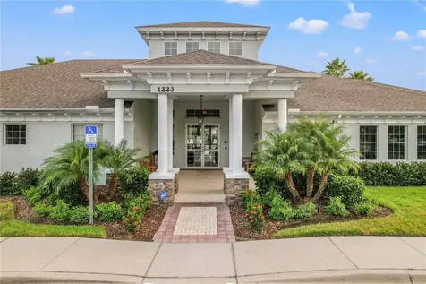 1964 Hawks View Drive Ruskin FL 33570