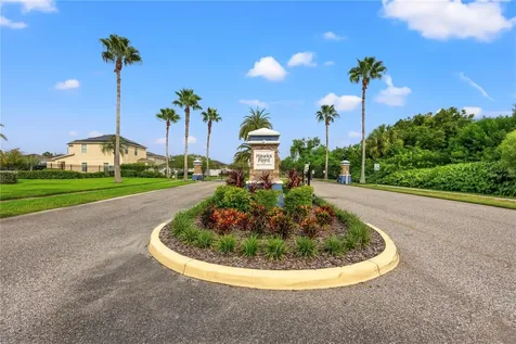 1964 Hawks View Drive Ruskin FL 33570