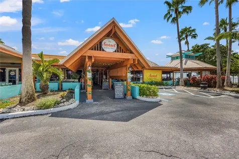 1964 Hawks View Drive Ruskin FL 33570