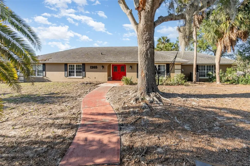 1265 Lake Francis Drive Apopka FL 32712