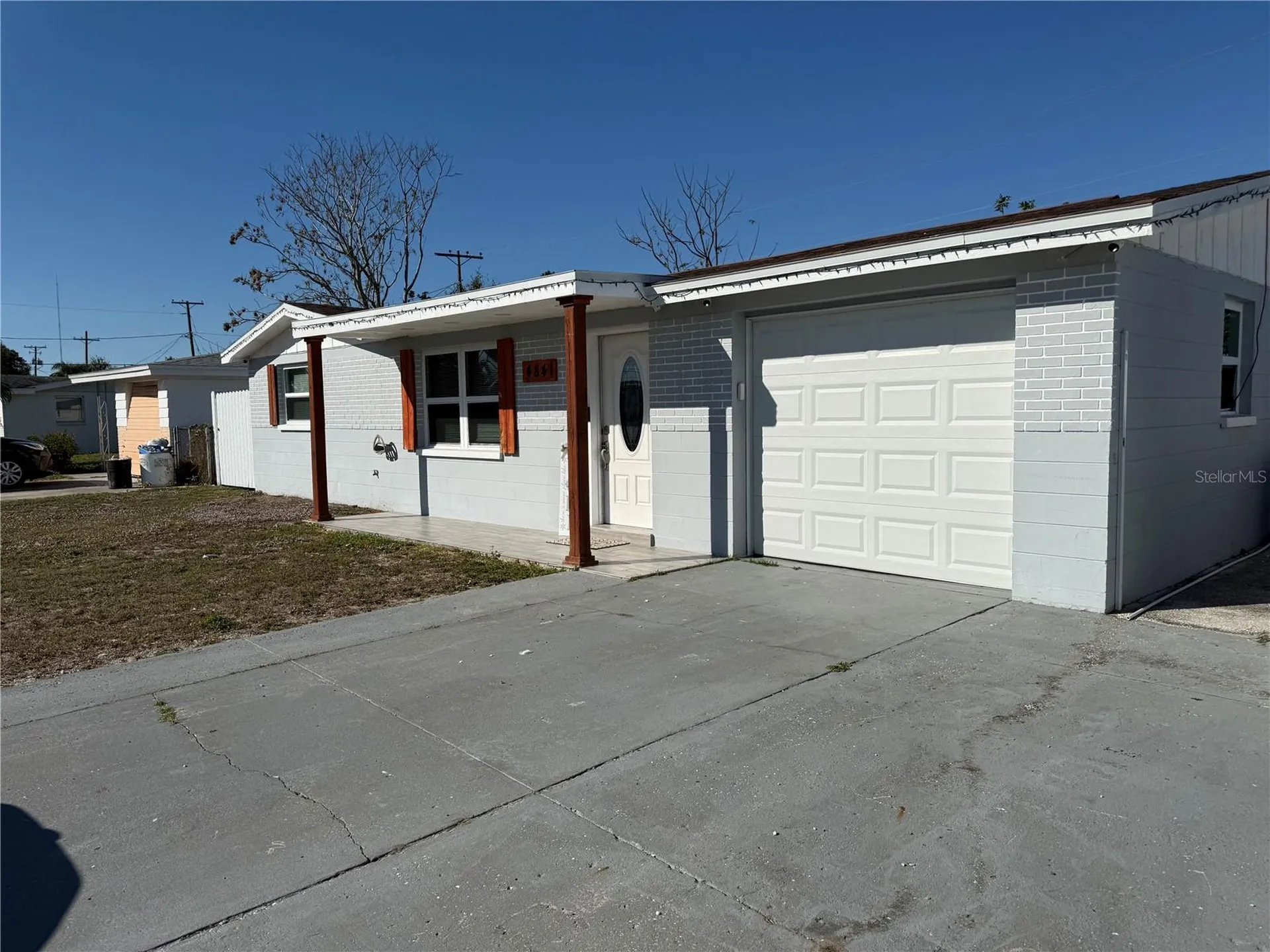 4841 Zodiac Avenue Holiday FL 34690