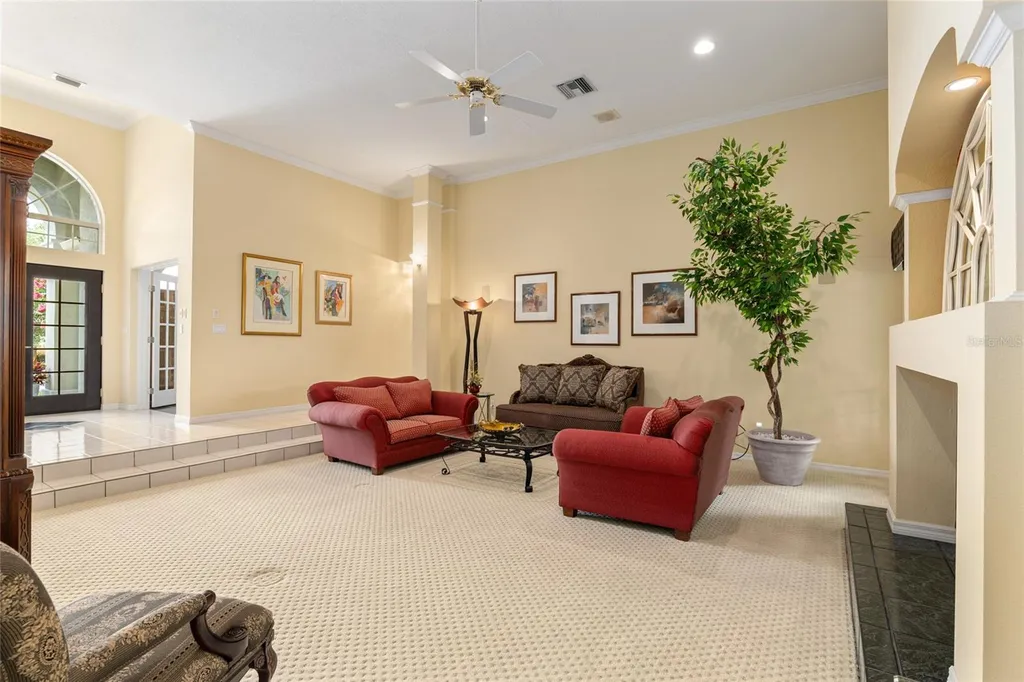 2215 SE Spring Hill Court Ocala FL 34471