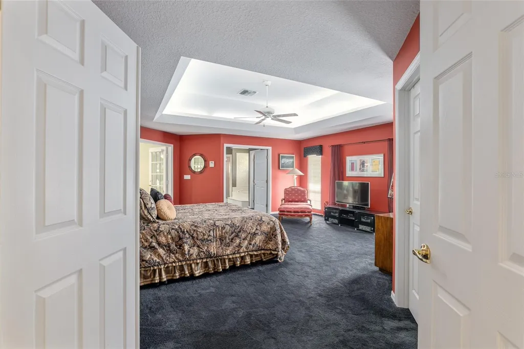 2215 SE Spring Hill Court Ocala FL 34471