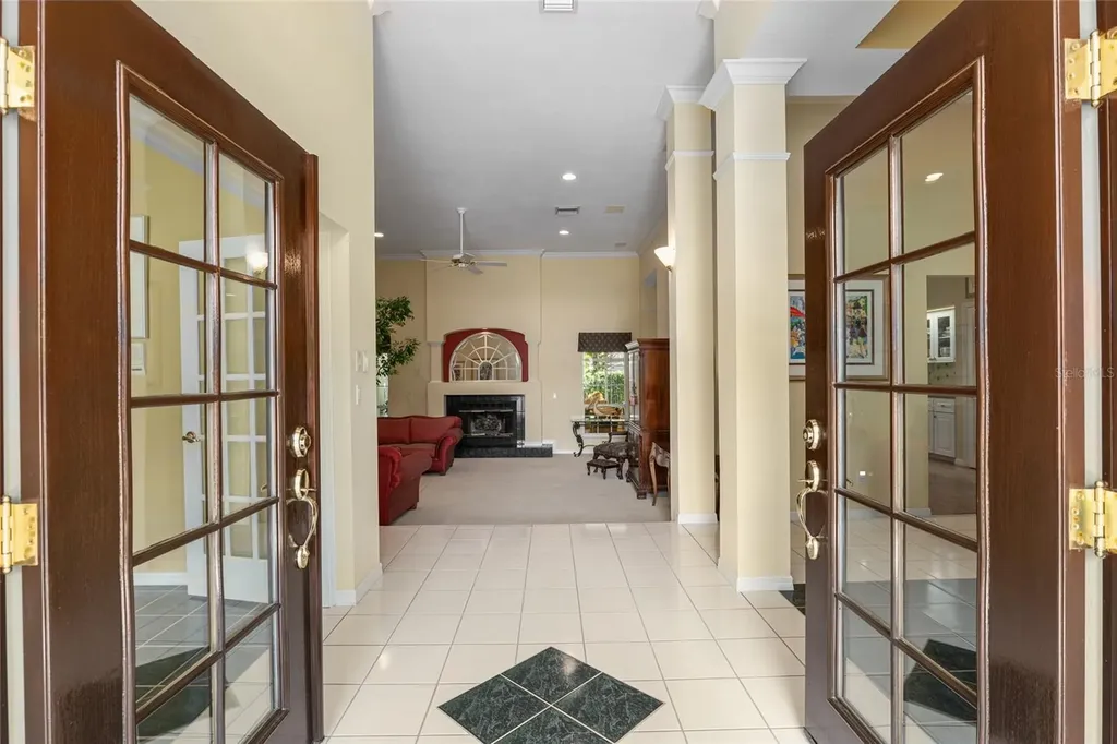 2215 SE Spring Hill Court Ocala FL 34471