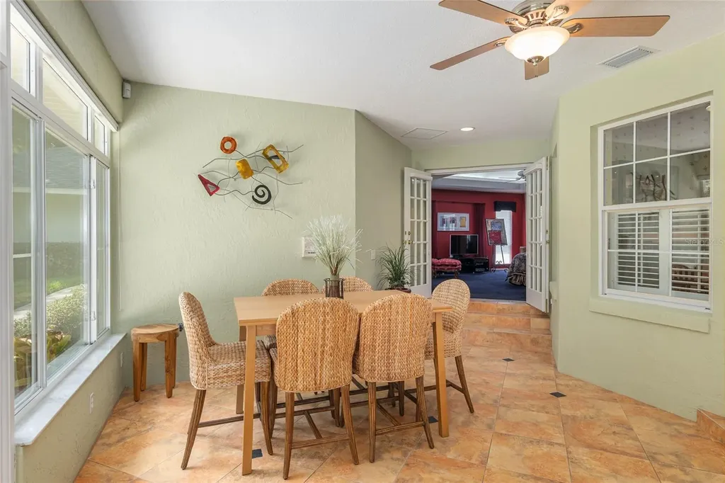 2215 SE Spring Hill Court Ocala FL 34471