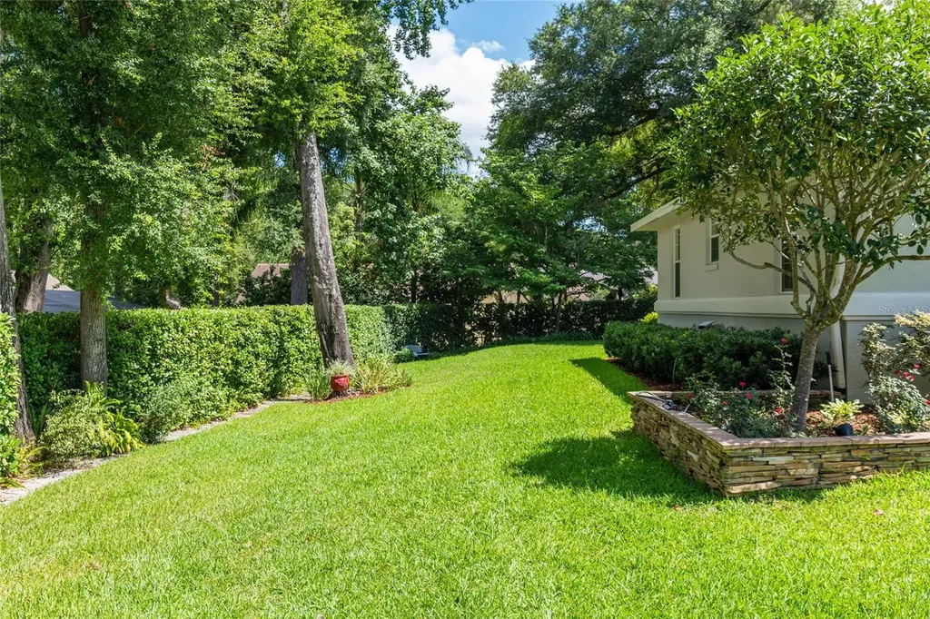 2215 SE Spring Hill Court Ocala FL 34471