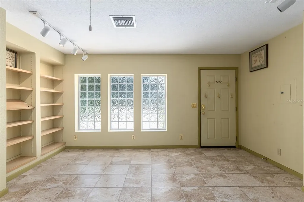 2215 SE Spring Hill Court Ocala FL 34471