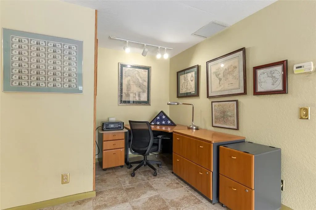 2215 SE Spring Hill Court Ocala FL 34471