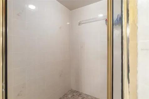 2215 SE Spring Hill Court Ocala FL 34471