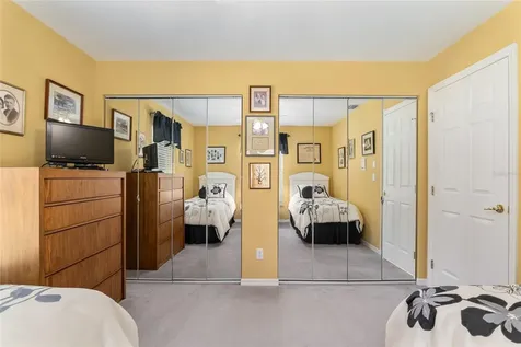 2215 SE Spring Hill Court Ocala FL 34471