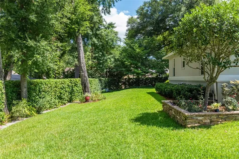 2215 SE Spring Hill Court Ocala FL 34471