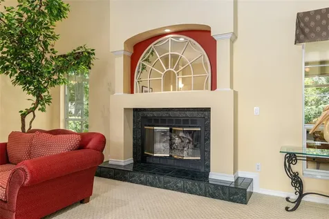 2215 SE Spring Hill Court Ocala FL 34471