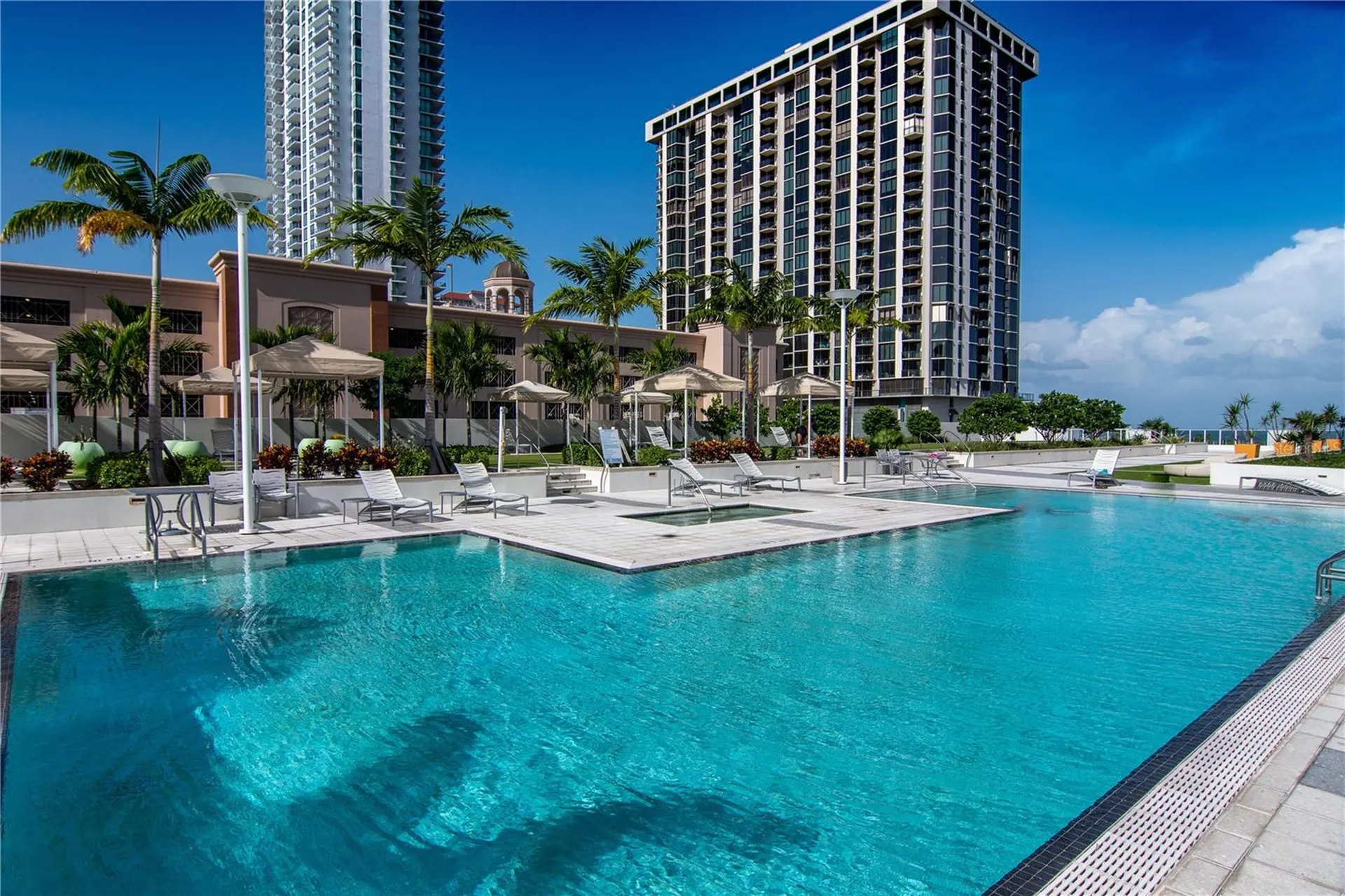 175 1st Street S St Petersburg FL 33701