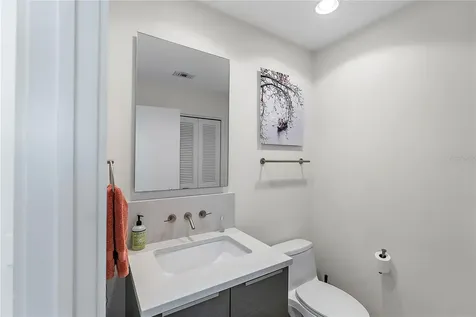 175 1st Street S St Petersburg FL 33701