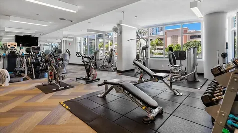 175 1st Street S St Petersburg FL 33701
