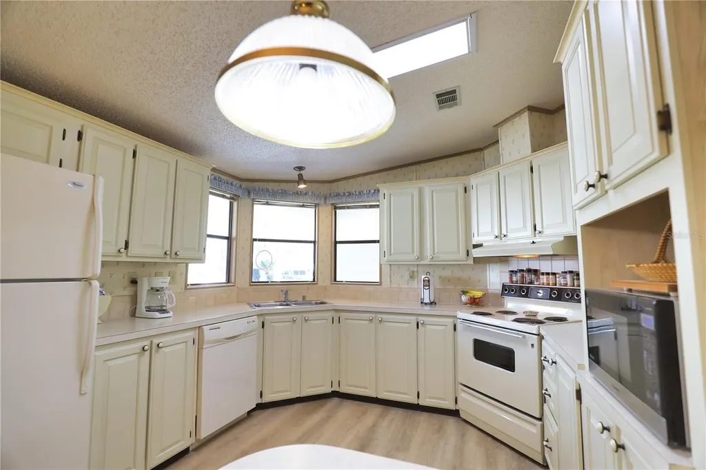 208 Hibisco Drive North Port FL 34287