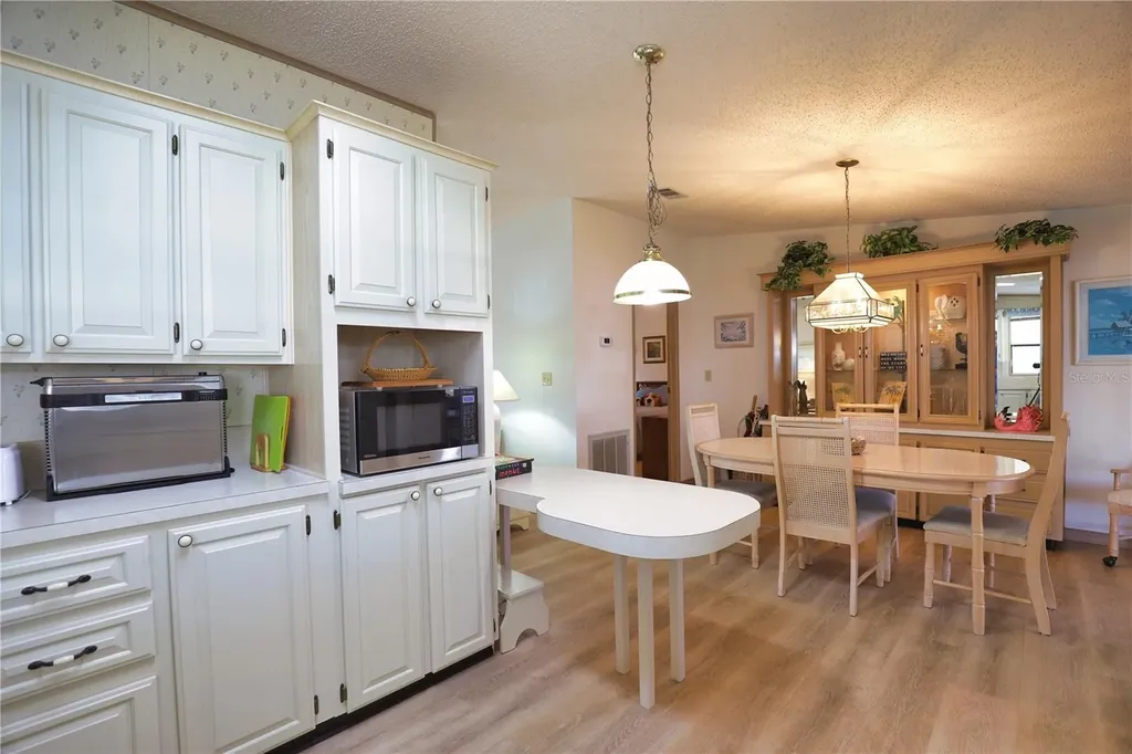 208 Hibisco Drive North Port FL 34287