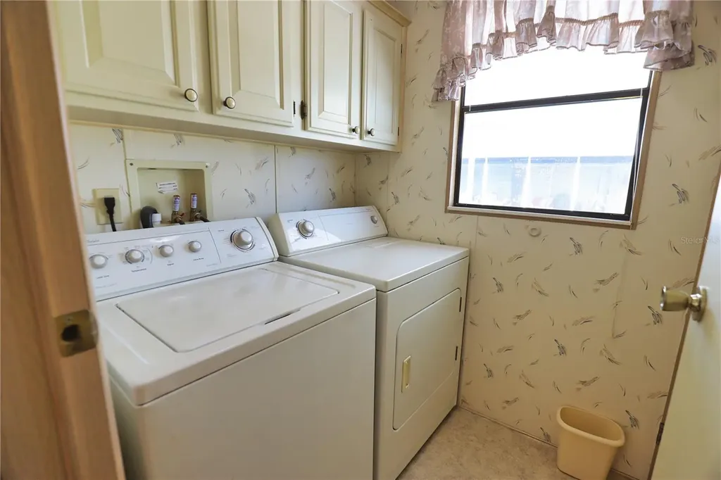 208 Hibisco Drive North Port FL 34287
