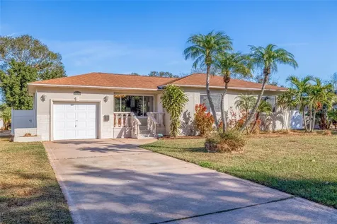 4111 32nd Avenue N St Petersburg FL 33713