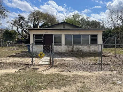 1813 Robinson Drive Haines City FL 33844