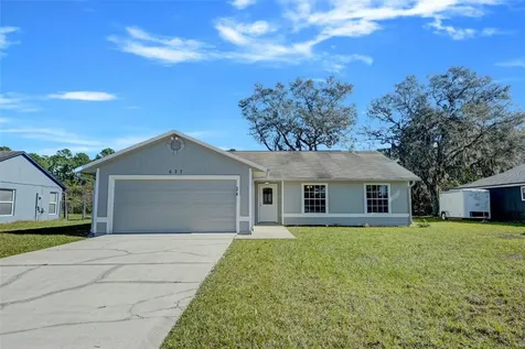 637 Twin Lake Avenue Deltona FL 32738