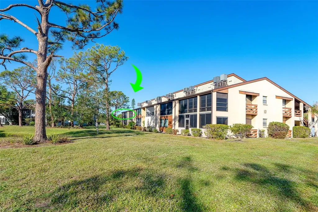 10 Quails Run Boulevard Englewood FL 34223