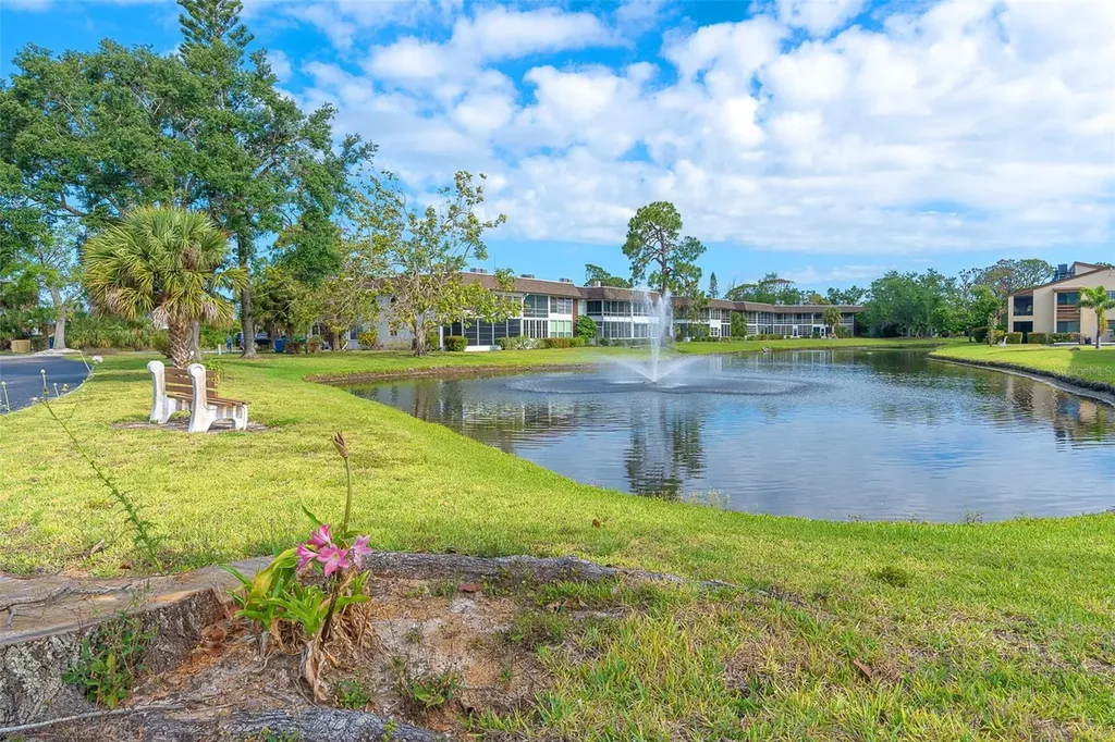 10 Quails Run Boulevard Englewood FL 34223