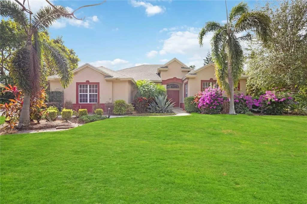 22435 Panther Loop Bradenton FL 34202