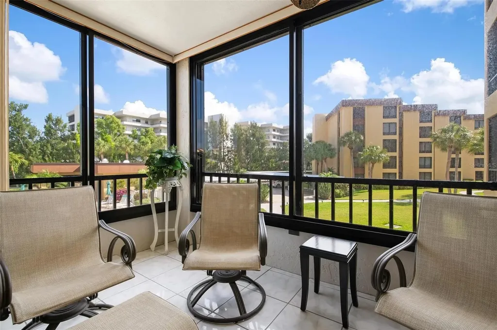 8773 Midnight Pass Road Sarasota FL 34242