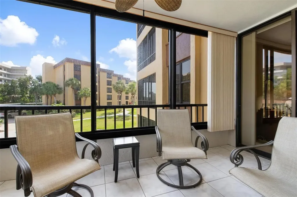 8773 Midnight Pass Road Sarasota FL 34242