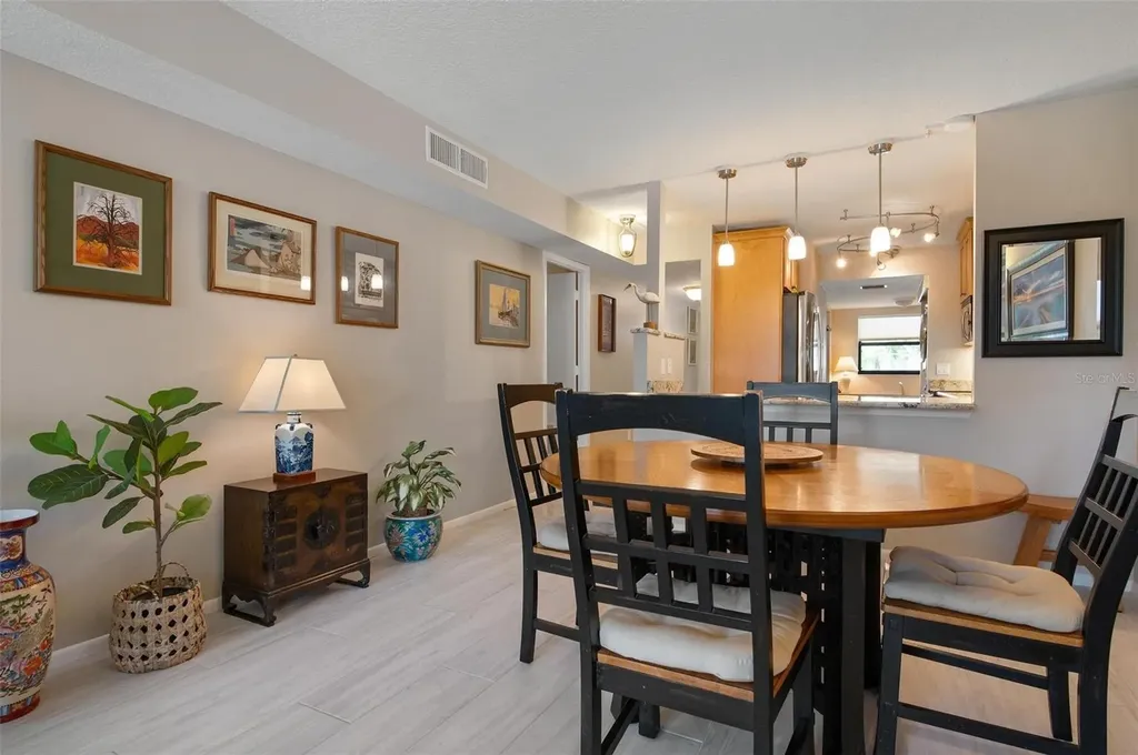 8773 Midnight Pass Road Sarasota FL 34242