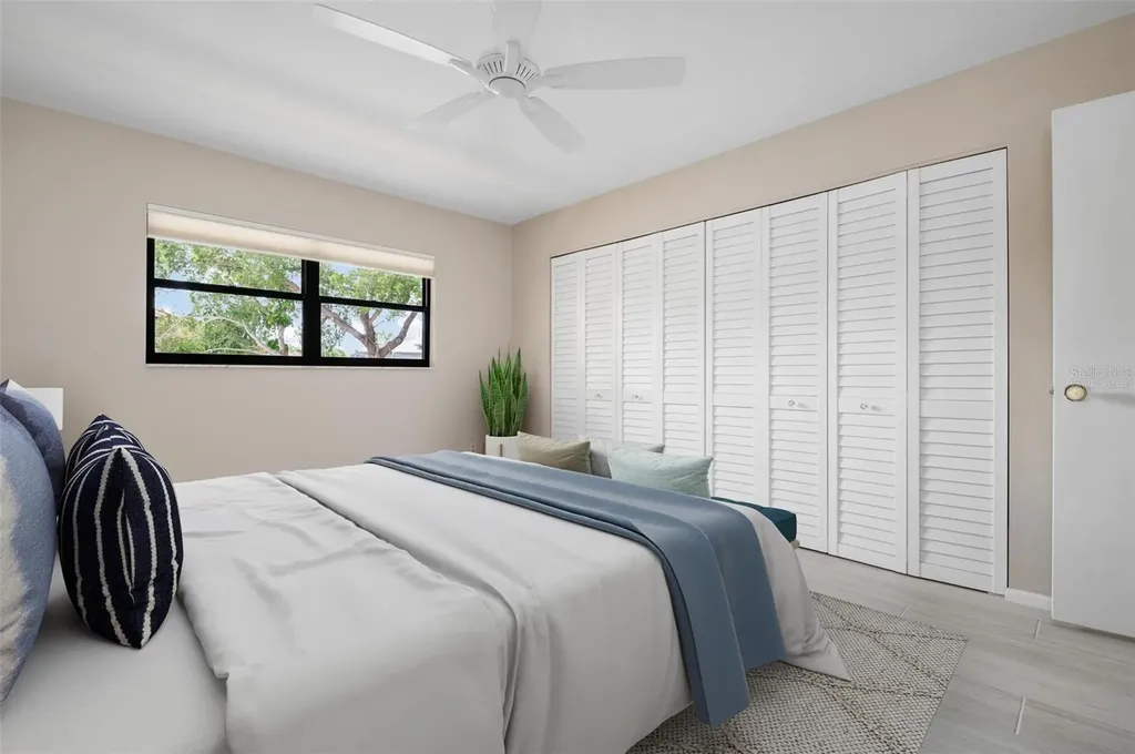 8773 Midnight Pass Road Sarasota FL 34242