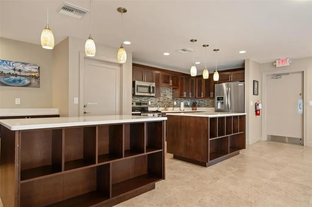 8773 Midnight Pass Road Sarasota FL 34242
