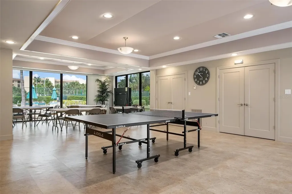 8773 Midnight Pass Road Sarasota FL 34242