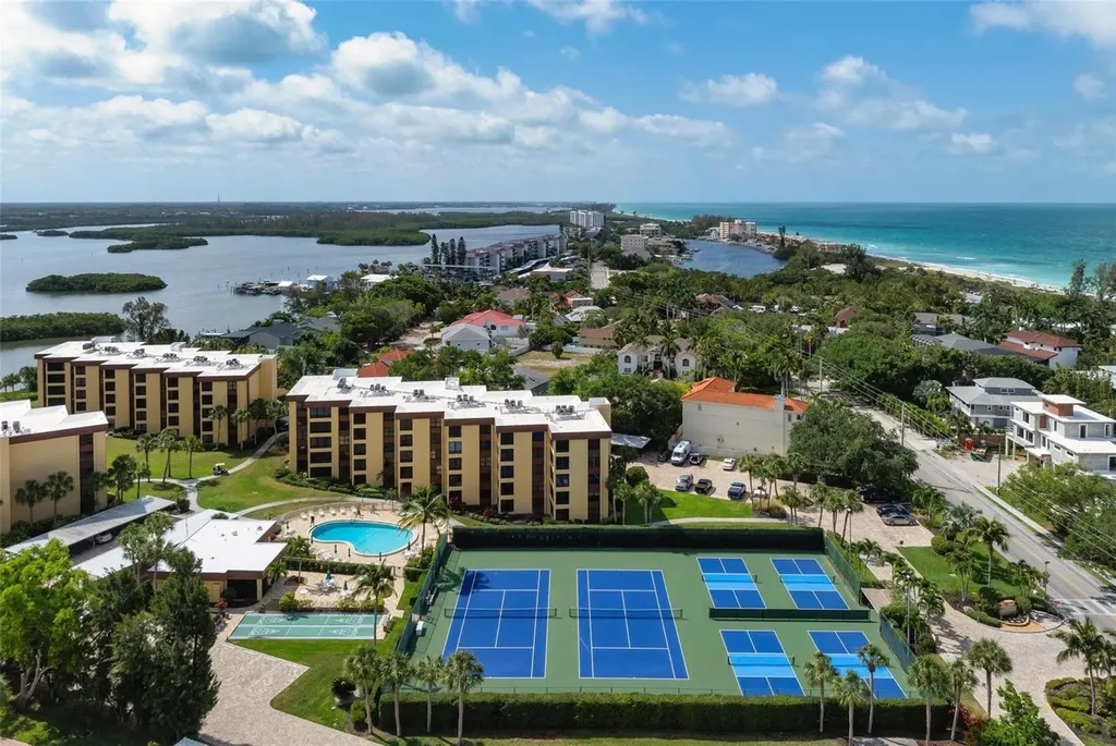 8773 Midnight Pass Road Sarasota FL 34242