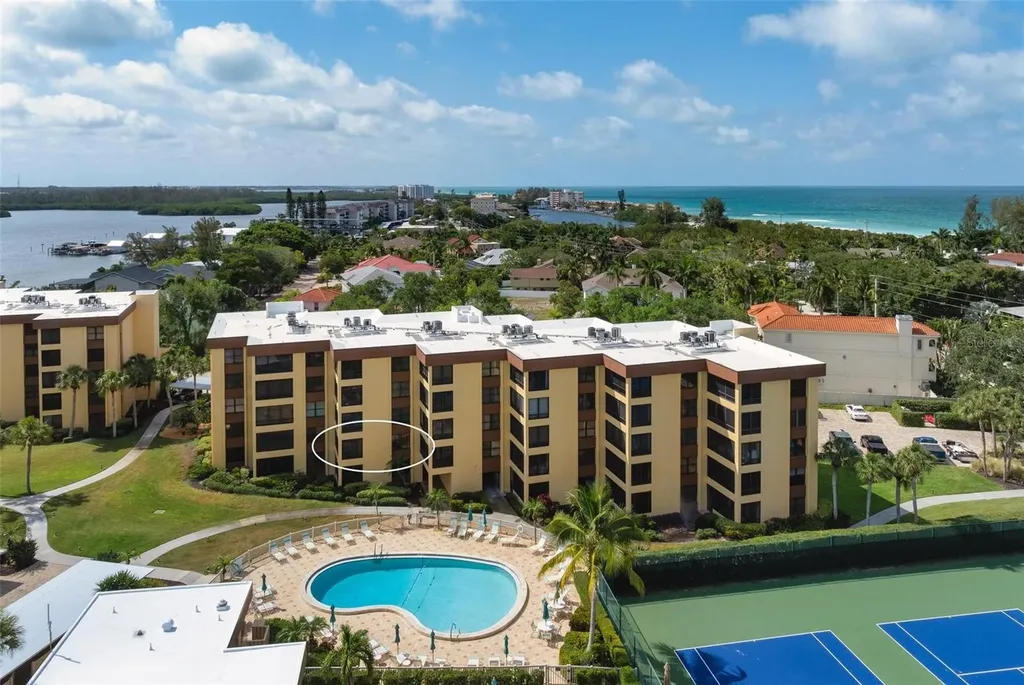 8773 Midnight Pass Road Sarasota FL 34242