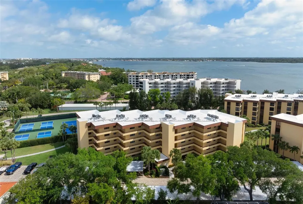 8773 Midnight Pass Road Sarasota FL 34242