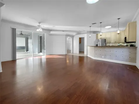 7431 39th Court E Sarasota FL 34243