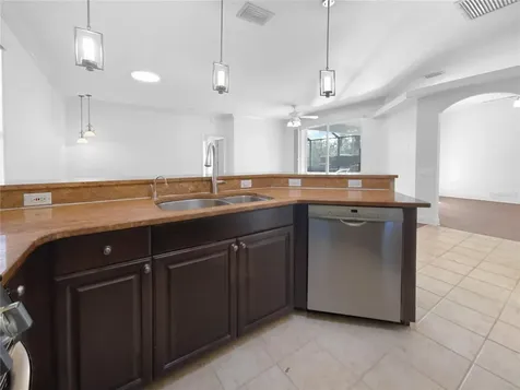 7431 39th Court E Sarasota FL 34243